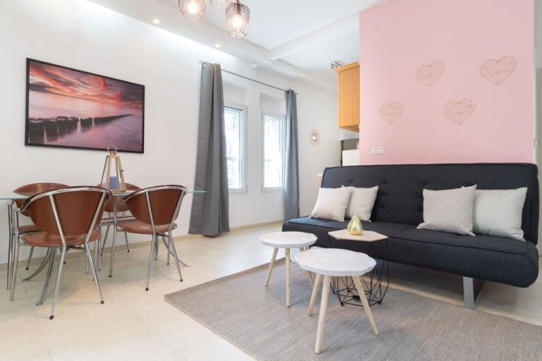 BEAUIFUL APARTMENT / FURNISHED / CLEAR VIEW / Lincoln St