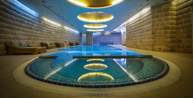 LUXURY BUILDING / CITY CENTER / PARKING / FURNISHED / Meir Shaham 2