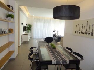 ELEGANT REHAVIA RESIDENCE / FULLY FURNISHED / KEREN HAYESOD