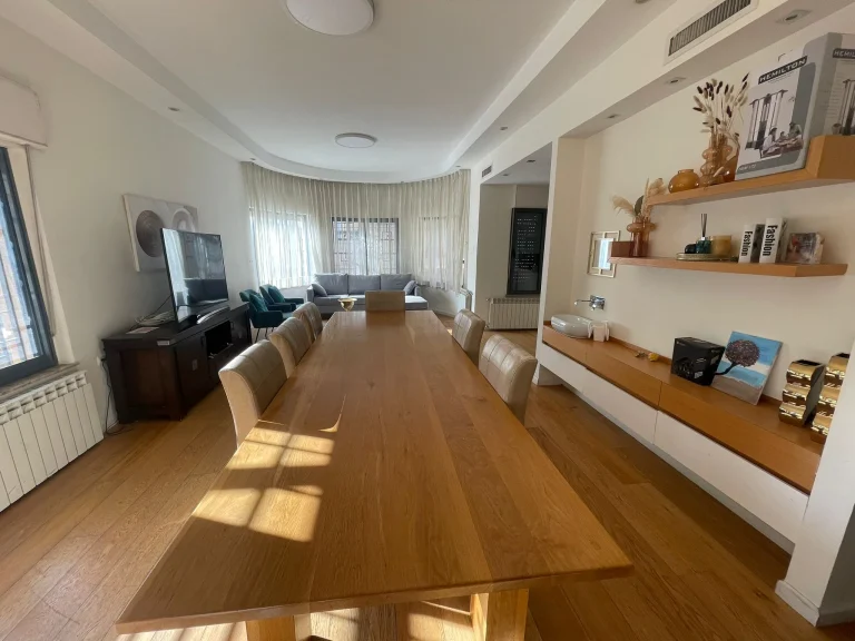 TALBIYEH LUXURY RENTAL / BEST APARTMENT IN THE AREA / FURNISHED / SUCA BALCONY